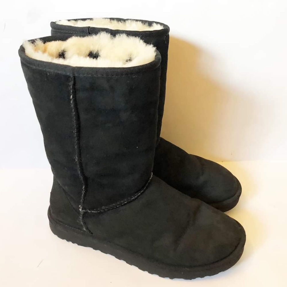 SOLD Black Ugg Bootie Boots 7